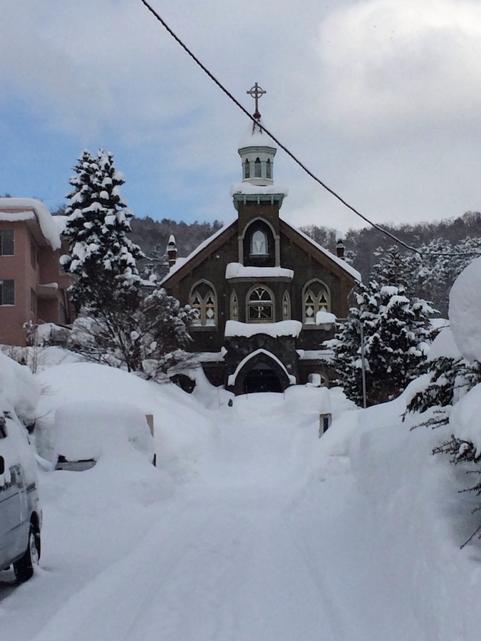 tomioka_catholic_church_winter